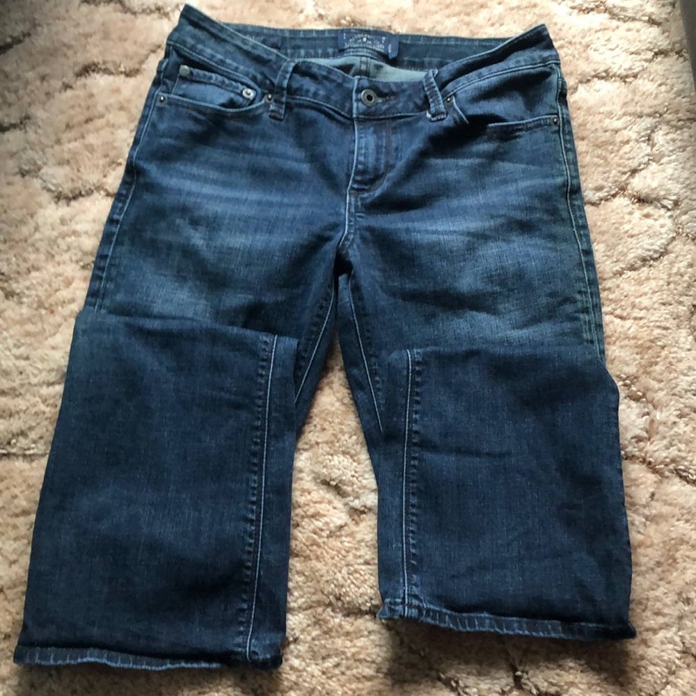 Lucky brand barely boot jeans.